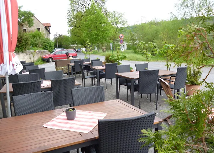 Hotel-Gasthof-Schiff